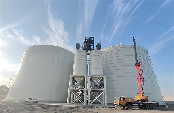 铁东大型钢板库